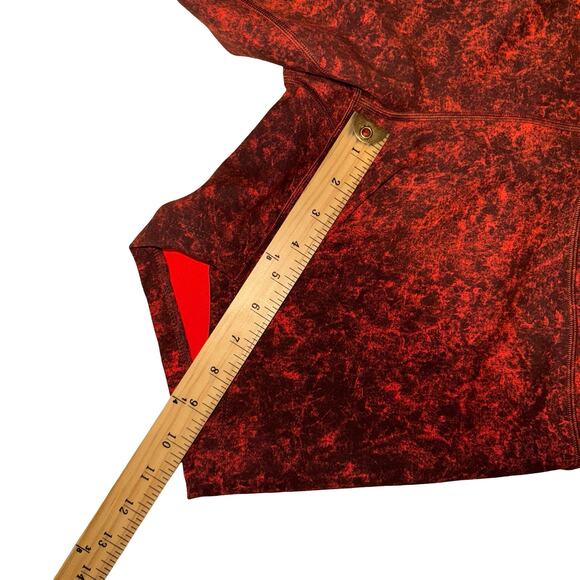 Lululemon Wunder Train Shorts 6" | Size 18 Autumn Red Black Print NWOT - Picture 6 of 9